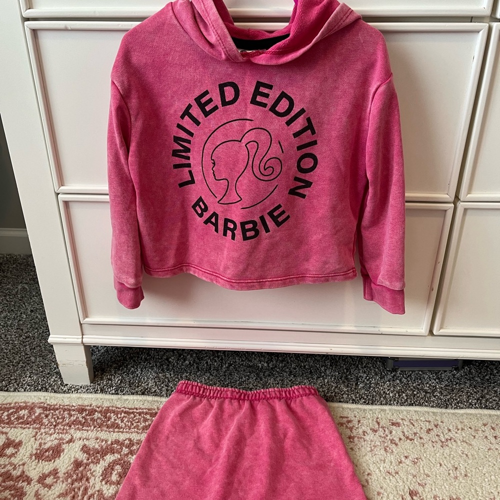 Mattel Barbie Vibrant Pink Apparel